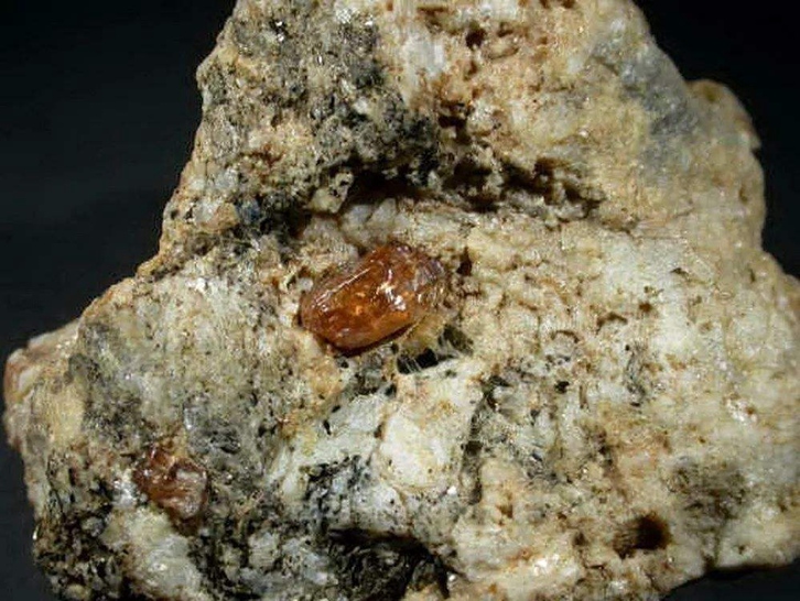 進口非洲鋯礦石報關