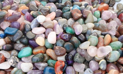 北京半寶石進(jìn)口報(bào)關(guān)公司：進(jìn)口半寶石清關(guān)費(fèi)用關(guān)稅