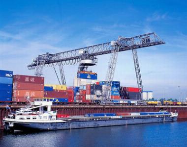 海運(yùn)集裝箱業(yè)務(wù) 海運(yùn)集裝箱業(yè)務(wù)