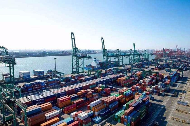 上海專業(yè)進口清關(guān)公司 上海專業(yè)進口清關(guān)_副本.jpg